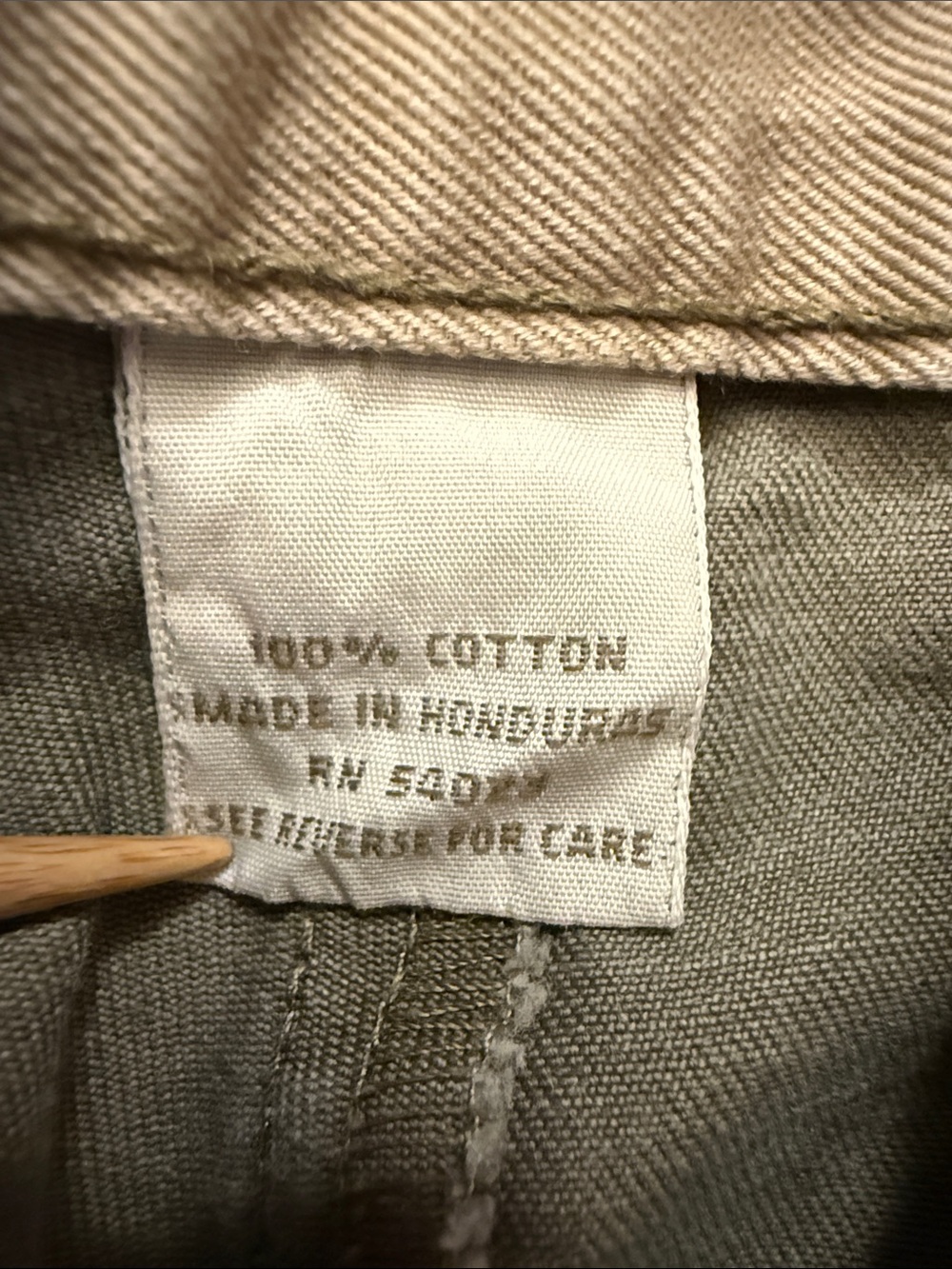 VTG Y2K Banana Republic Pleated Khaki Pants Olive Green 32x32 Fits 31x28.5 Fair - Picture 15 of 16